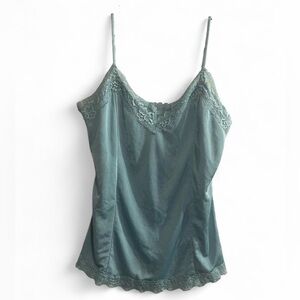 Victoria's Secret Y2K Vintage 2005 Lace Trim Camisole Top Women’s size M